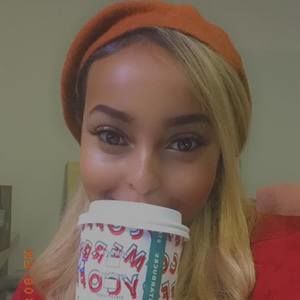 Meet your Posher, Hafsa